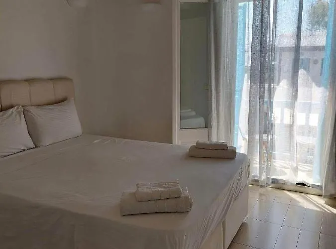 Mykonos Efis Maisonette Tatil Evi Psarrou